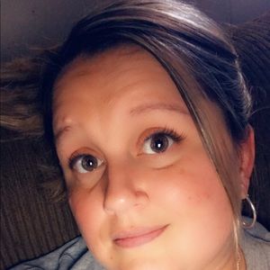 Meet your Posher, Remanda